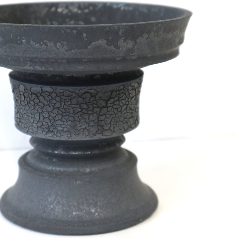 雷土 RAIDO CERAMICS 植木鉢 輪郭体 雷土陶器鉢】輪郭鉢ブラック黒結晶釉薬クラシック（L） – TaiShoDo