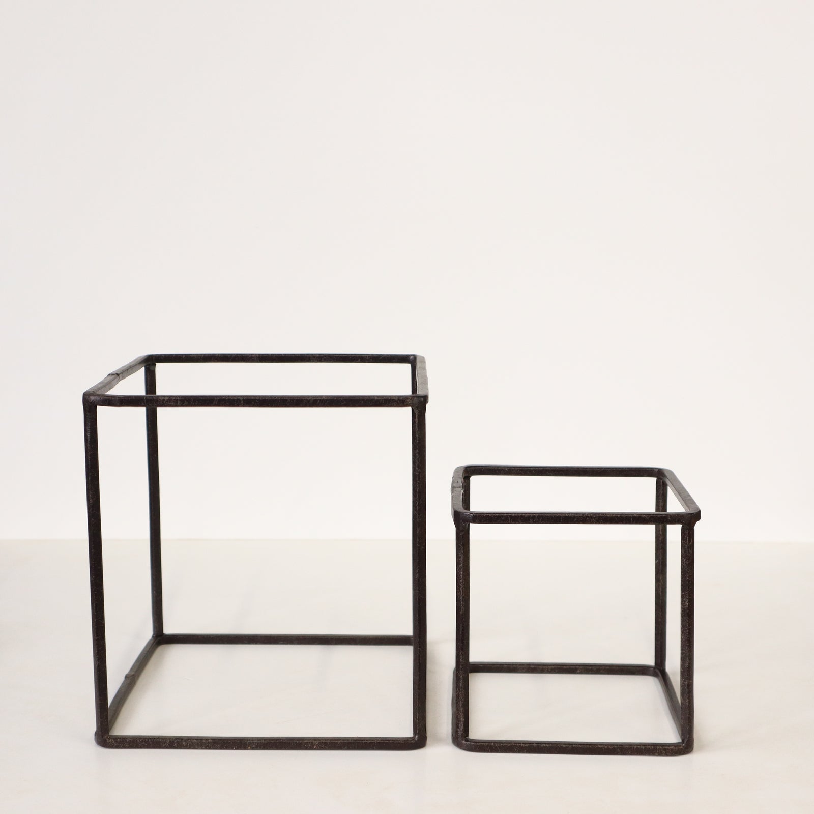 置物 Ruby JOSEPH IRON】 ディスプレイワイヤーフレームキューブ